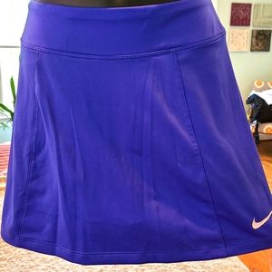 Nike DRI-fit ladies golf skort